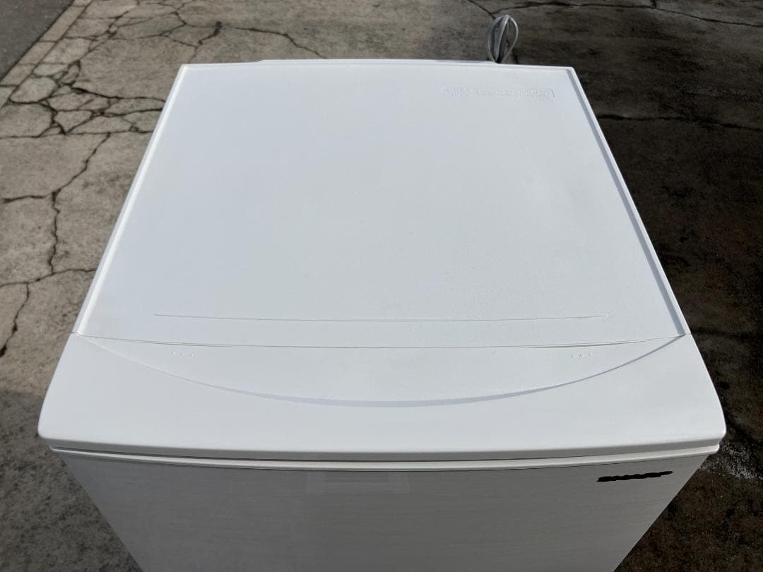 愛知岐阜/送料込★美品★シャープ 137L冷蔵庫　SJ-D14E-W　2019年