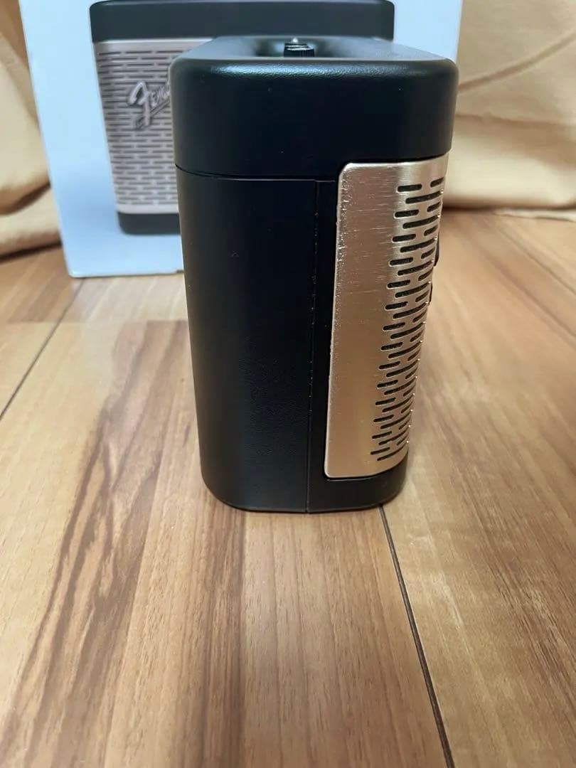 Fender フェンダー　NEWPORT2-BC Bluetoothスピーカー