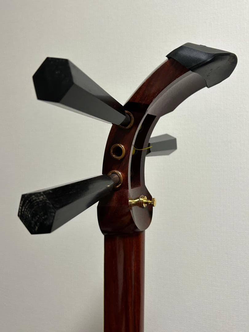 津軽三味線　太棹　銀河印　バチ・セミハードケース付