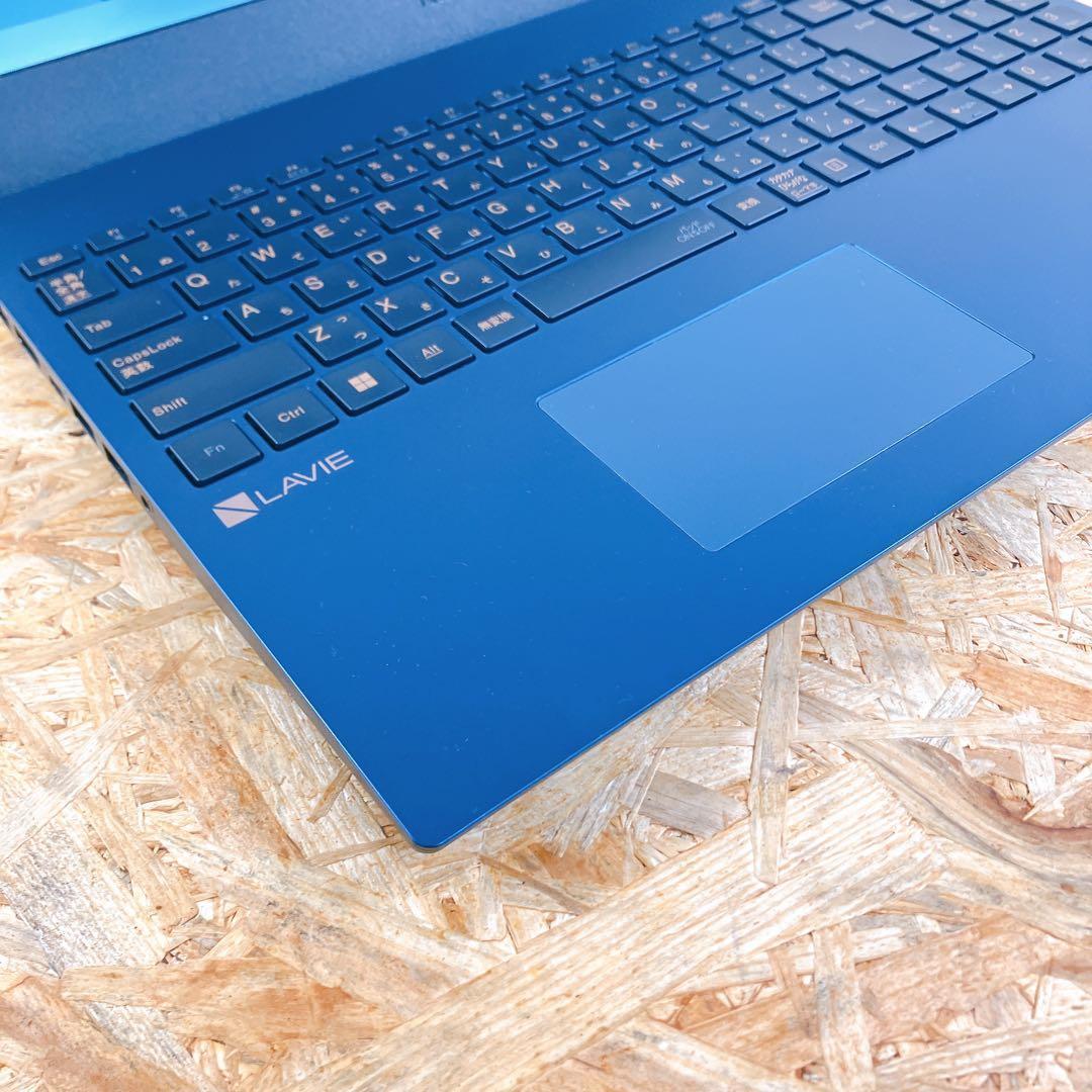 NEC LAVIE N1570 第11世代 マウス付 15.6型 DVD