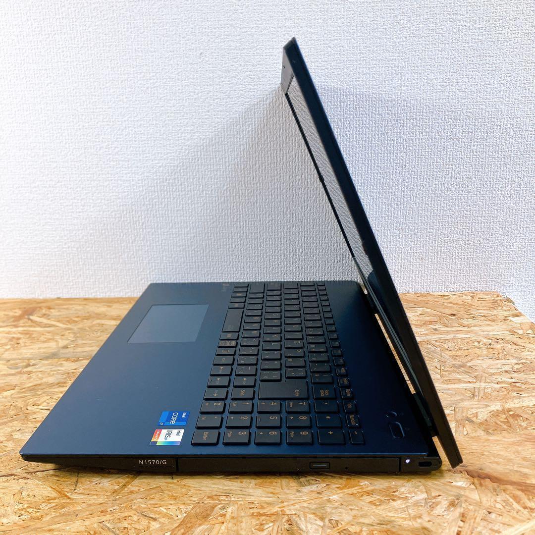 NEC LAVIE N1570 第11世代 マウス付 15.6型 DVD