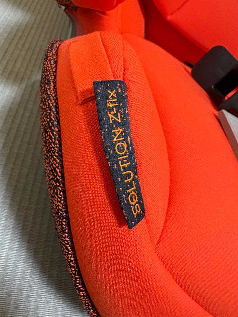 サイベックス　プラチナム　ジュニアシート cybex ソルーションZ-FIX