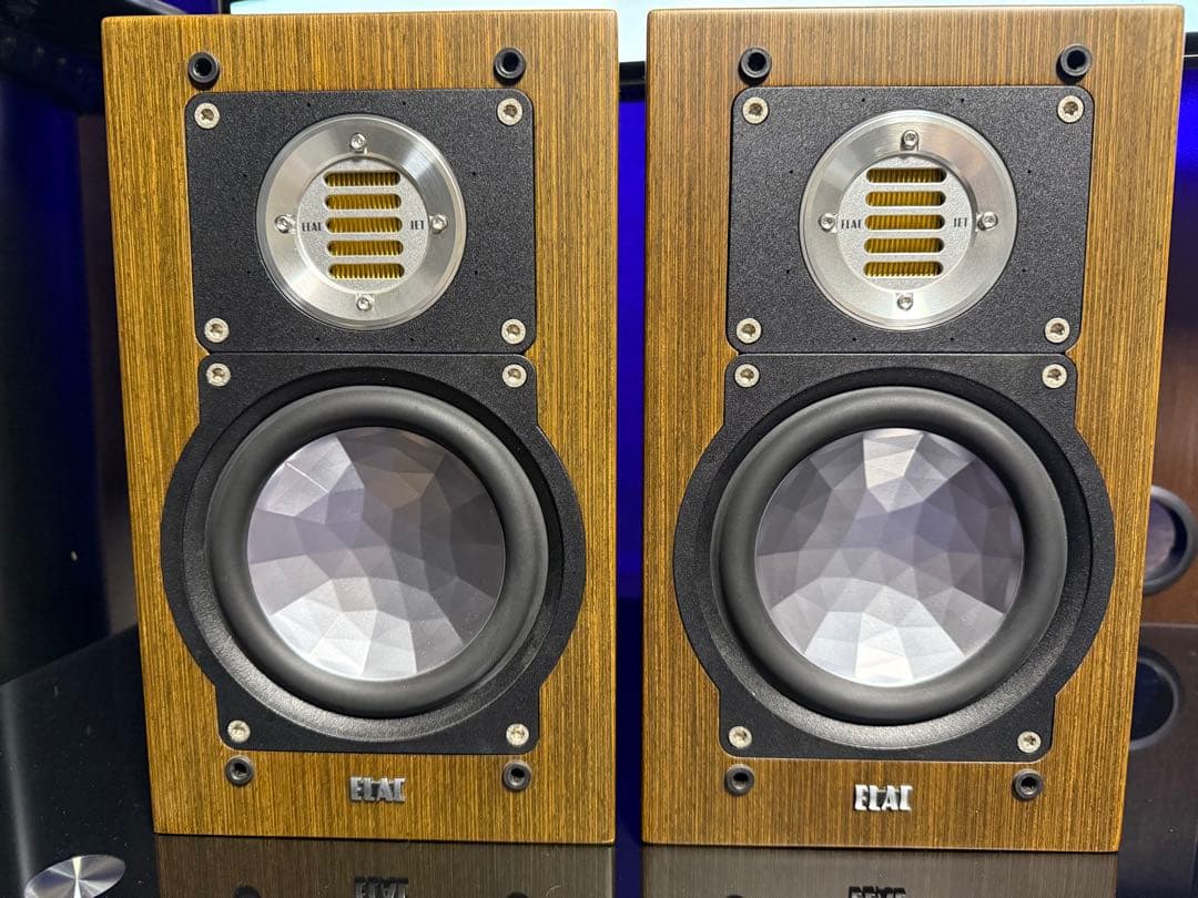 スピーカー・ウーファー ELAC BS243