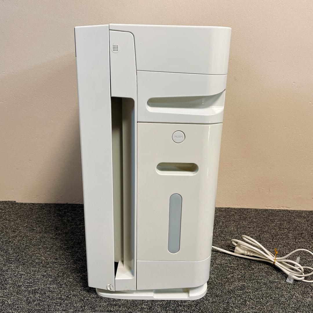 19年製　DAIKIN ダイキン 空気清浄機 MCK70WY-W