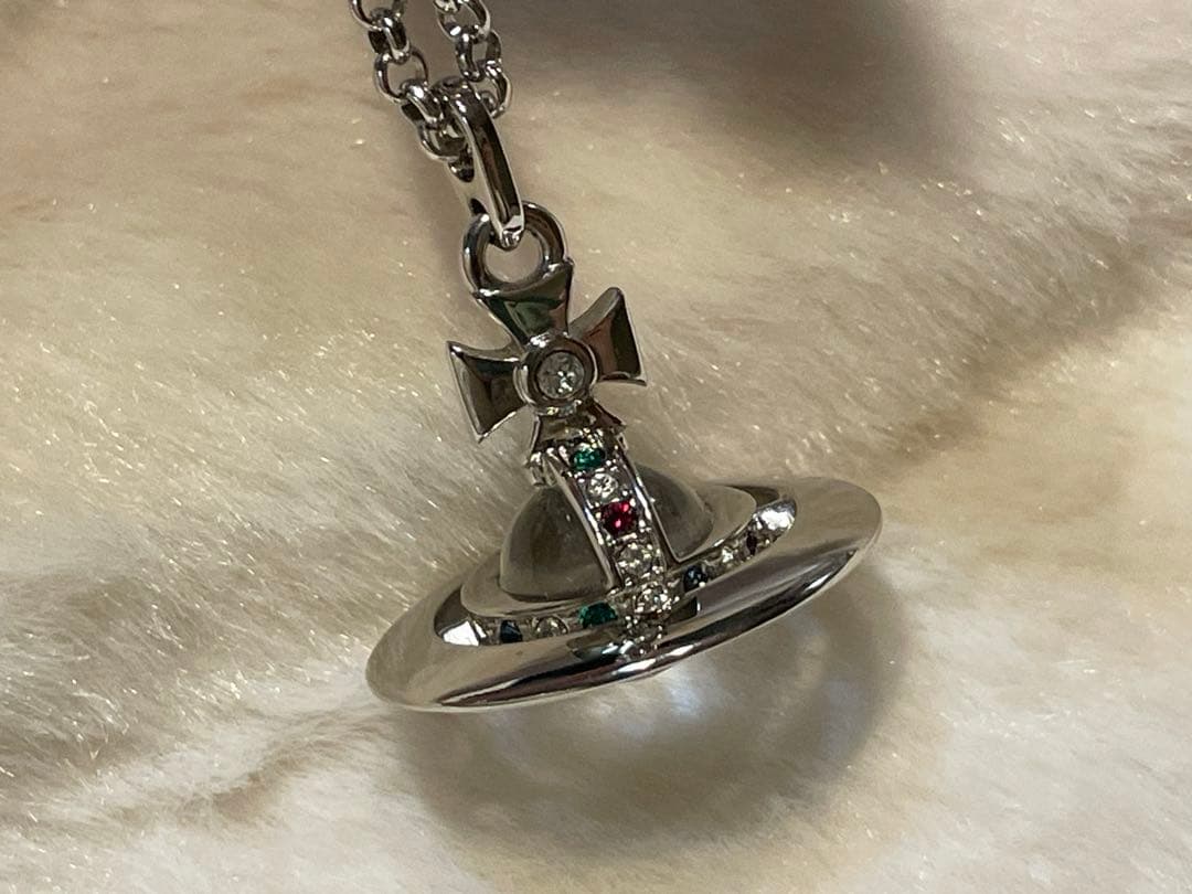 美品☆Vivienne Westwood TINY ORB ネックレス シルバー