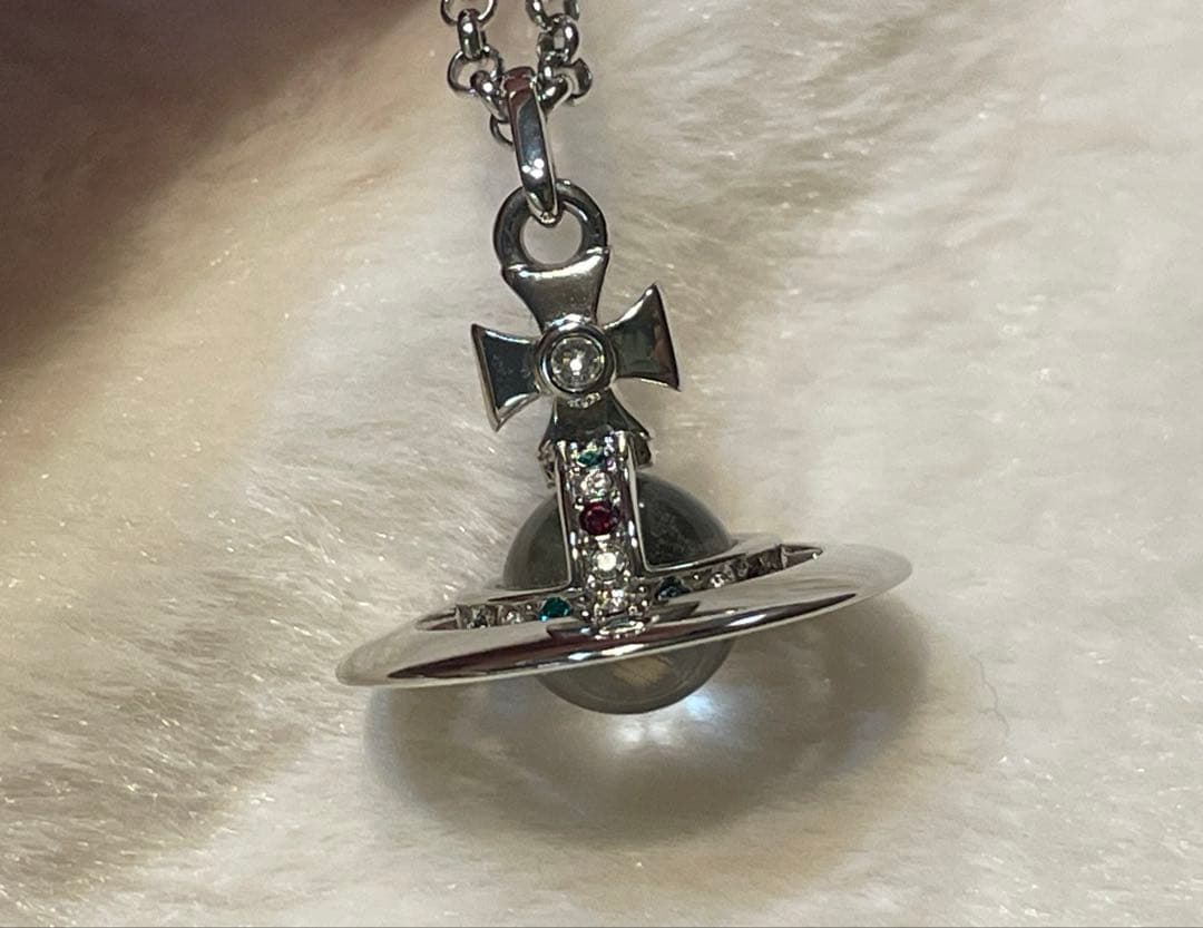 美品☆Vivienne Westwood TINY ORB ネックレス シルバー