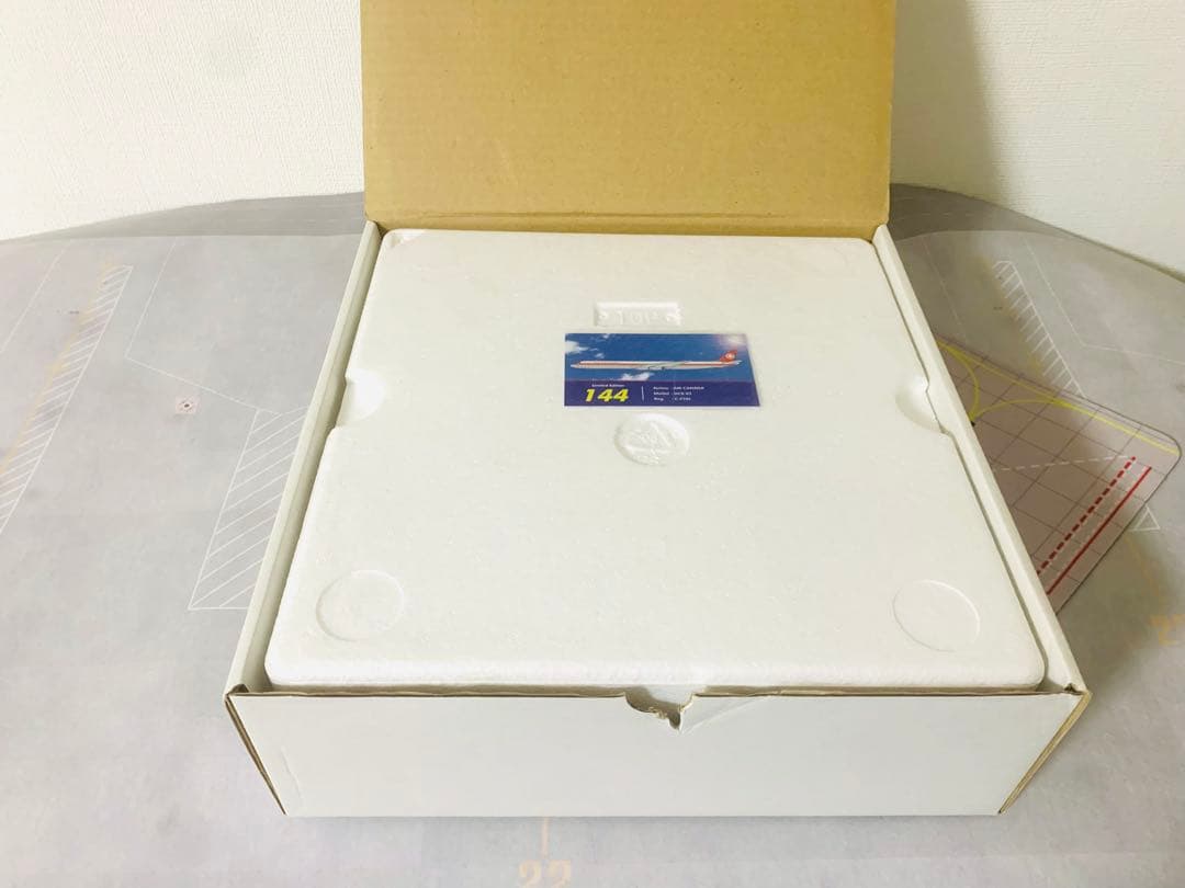 インフライト１／２００エアカナダＤＣ－８－６３金属製ダイキャストモデル完成品