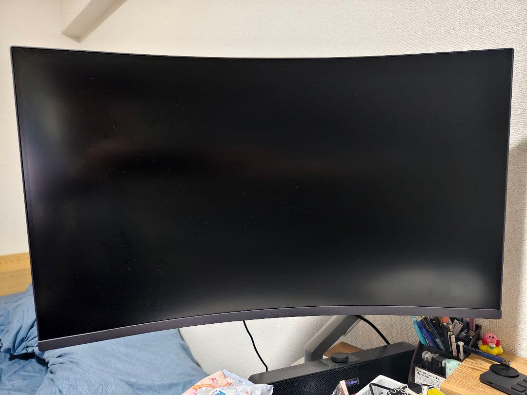 LG UltraGear 31.5インチ 曲面ゲーミングモニター