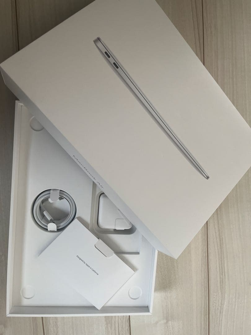 M1 MacBook Air 13インチ スペースグレイ