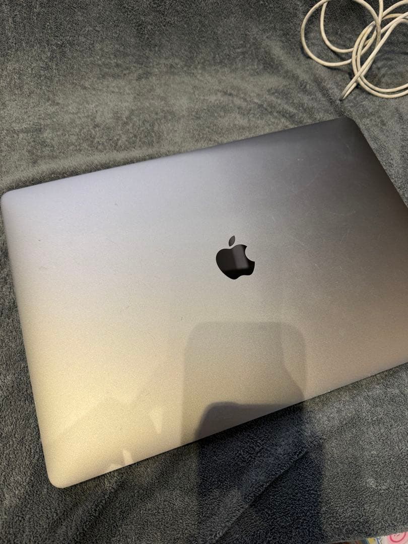 MacBook本体 MacBook Pro 15inch 2018 i7/16GB