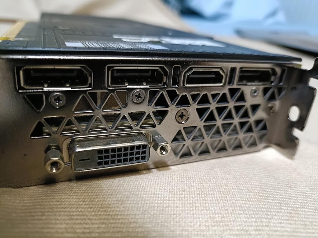 グラフィックボード・グラボ・ビデオカード Gigabyte GeForceGTX 1070 FoundersEdition