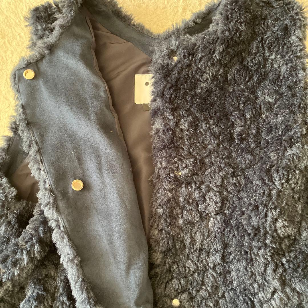 〈three dots スリードッツ 〉 アップサイクル エコファー ベスト