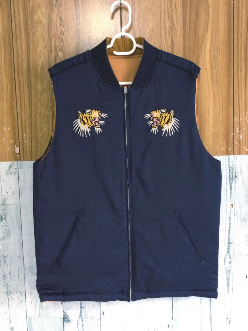 【激レア❗️】X-LARGE ロサンゼルス　虎刺繍ベトジャンダウンベスト　M