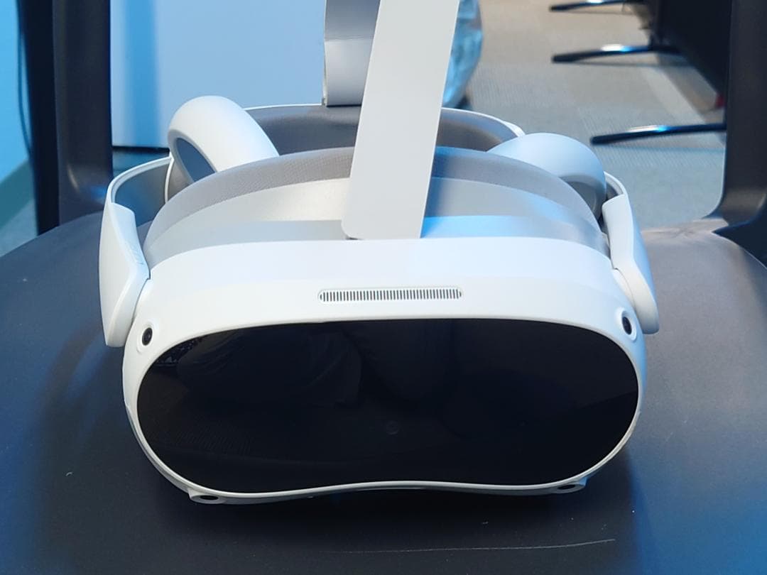 PICO 4 128GBモデル スタンドアロンVRヘッドセット 超美品