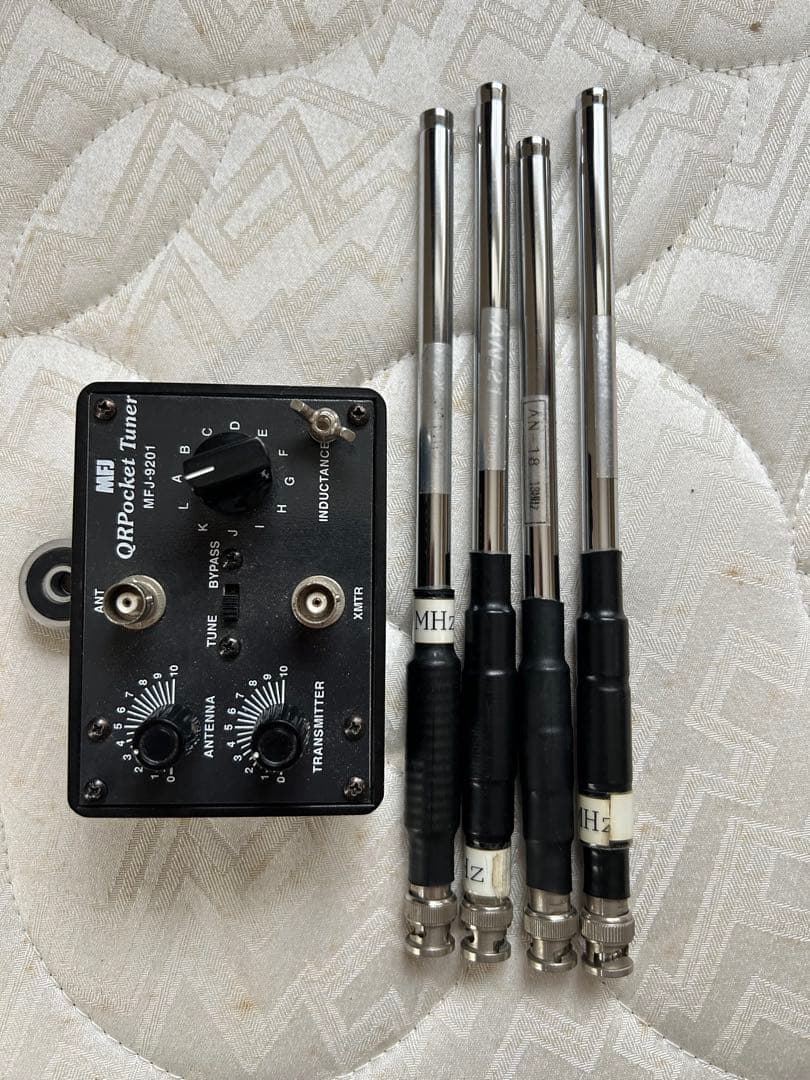 ピ*ん様 アンテナチューナ　QRPocket Tuner MFJ-9201