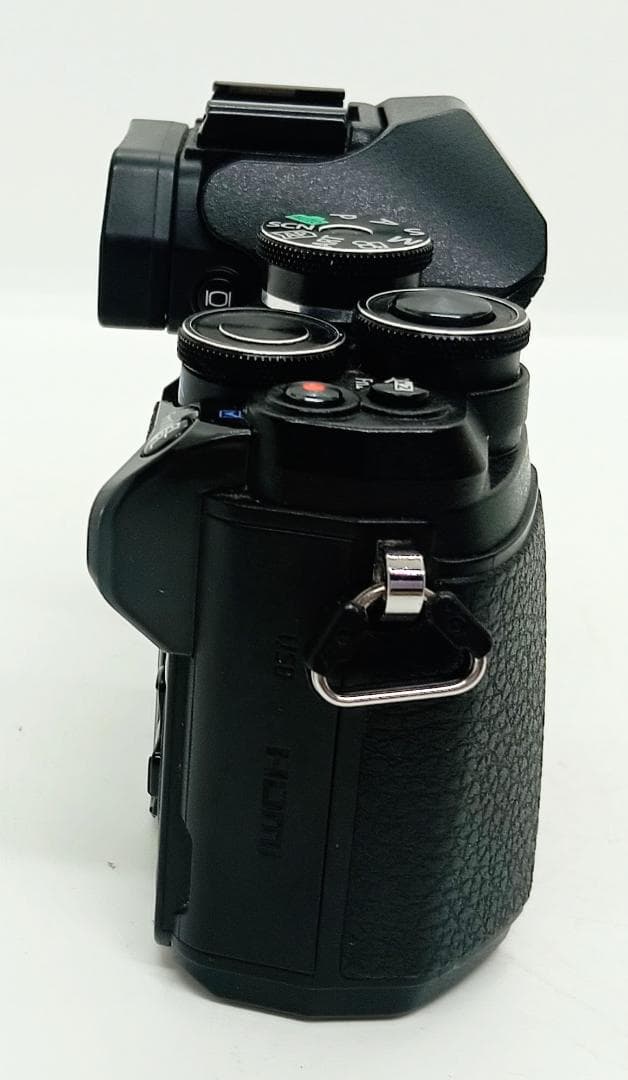 OLYMPUS OM-D E-M10 MarkIII ミラーレスカメ SD付き