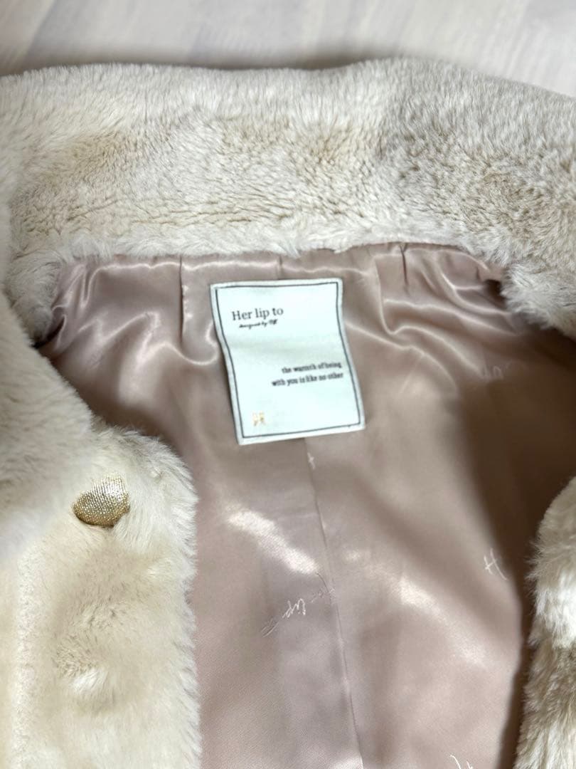 R*★様 【オークション】Winter Love Faux Fur Coat S
