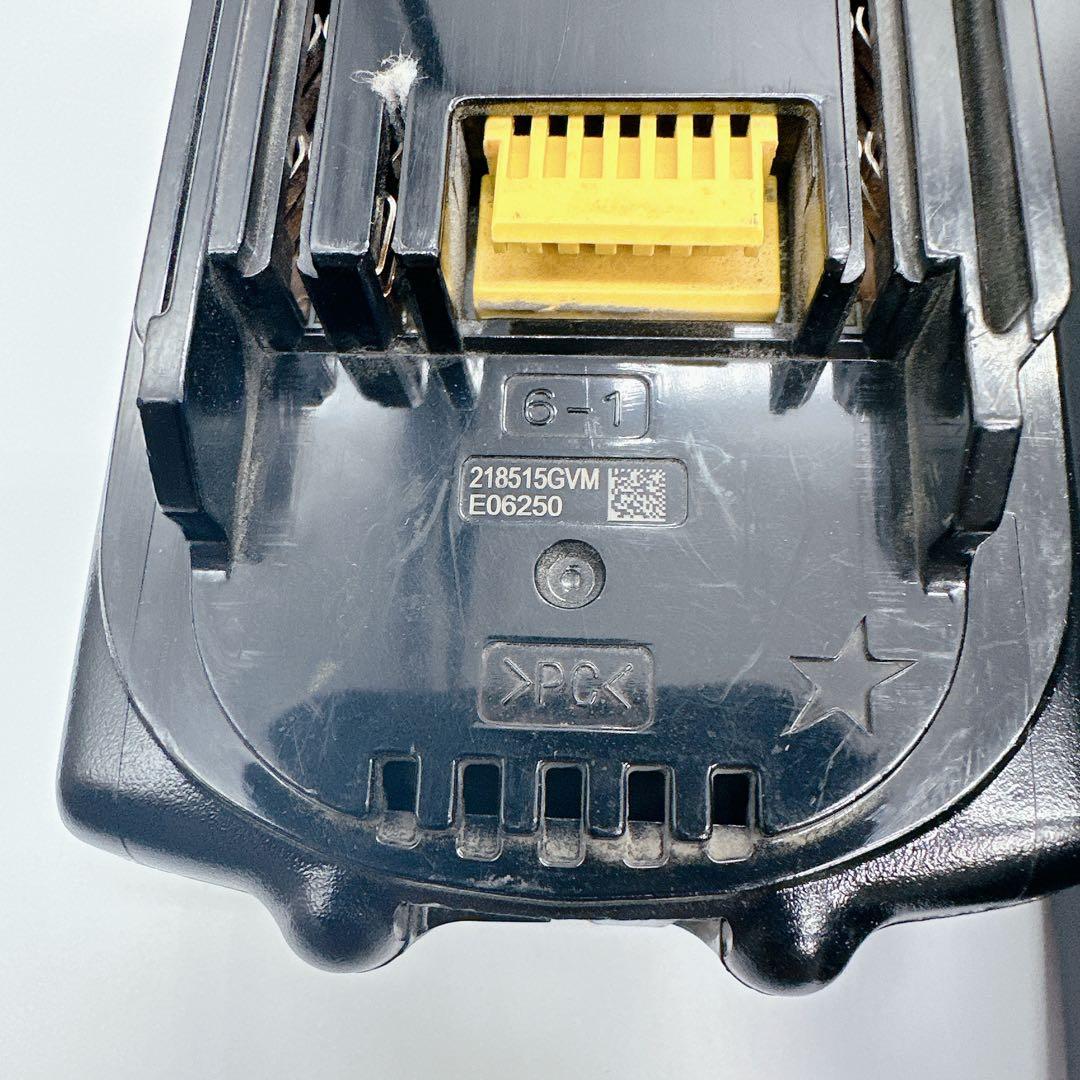 本体未使用品★Makita 充電式掃除機 CL180FDZW バッテリー付き