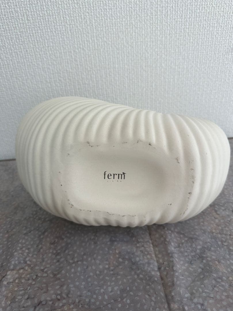 ファームリビング　シェルポット