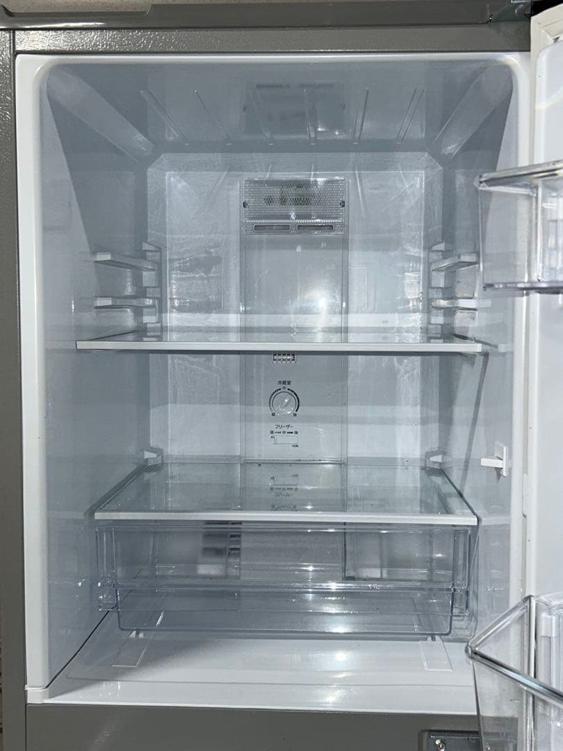 ☆山口県周南市下松市のみ送料無料　冷蔵庫 アクア 2022年製　126L