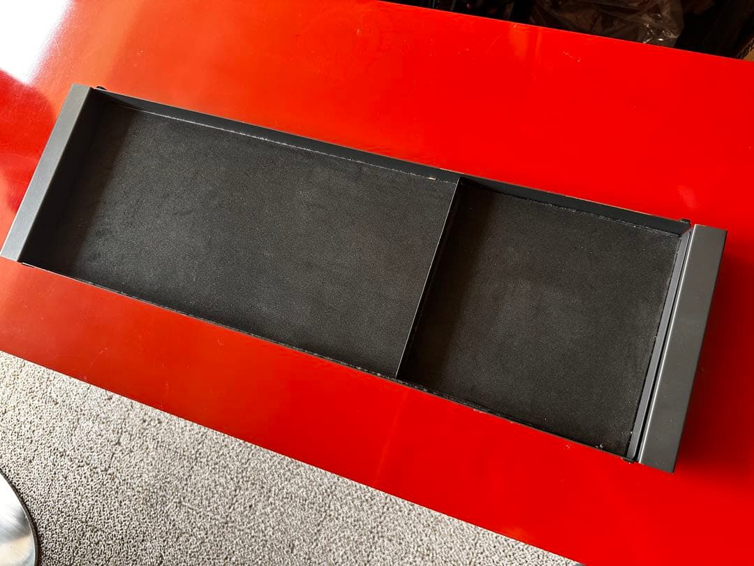 カッシーナ　限定色 LOTUS （ロータス 2列3段ドロアーキャビネット）