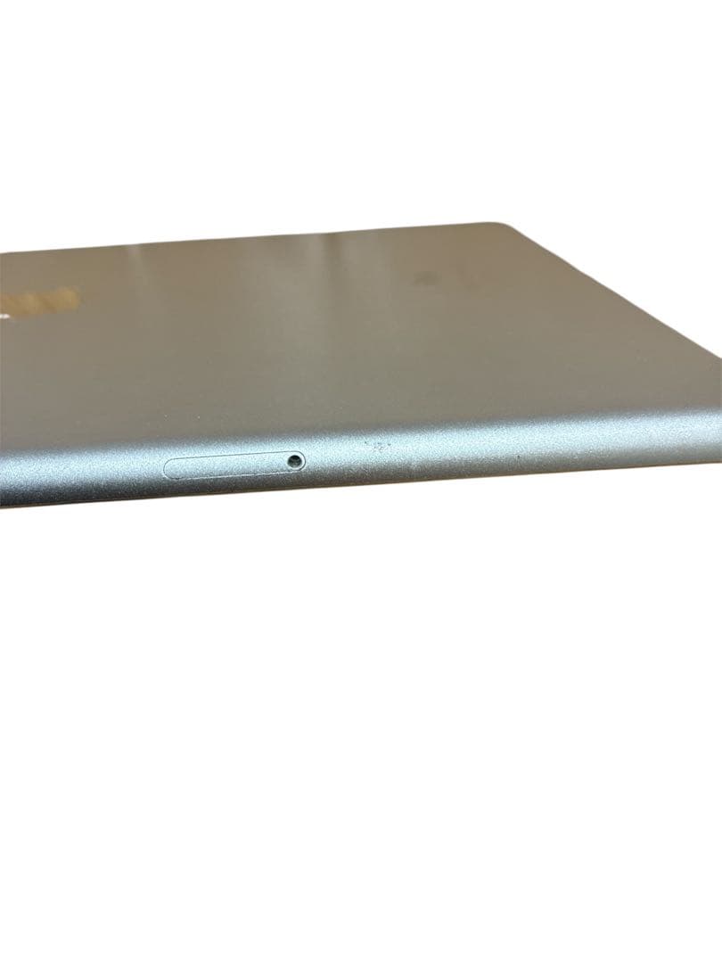 Apple iPad Pro 9.7 128GB Cellular シルバー