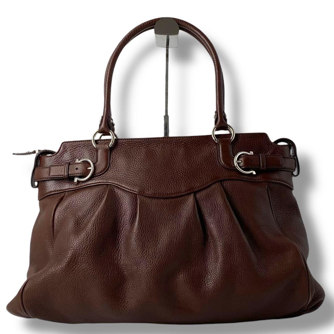 バッグ Ferragamo Gancini leather handbag