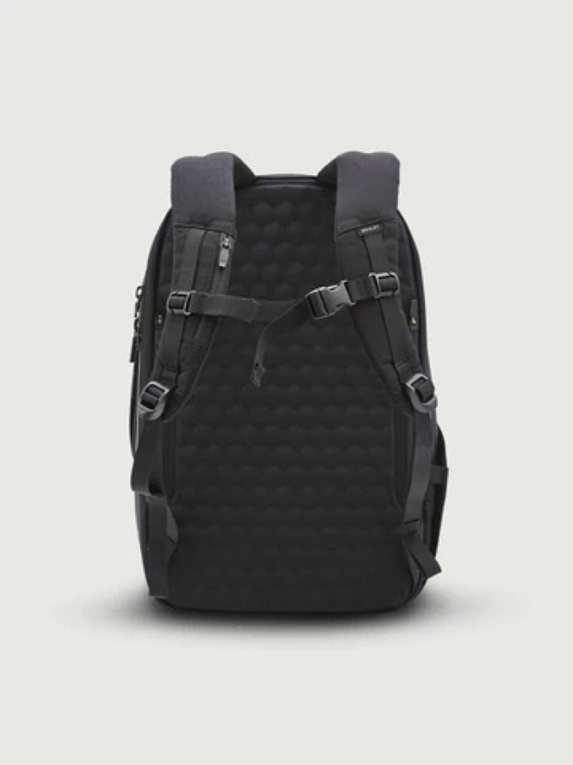 WEXLEY ACTIVE 25L ビジネス旅行にも最適