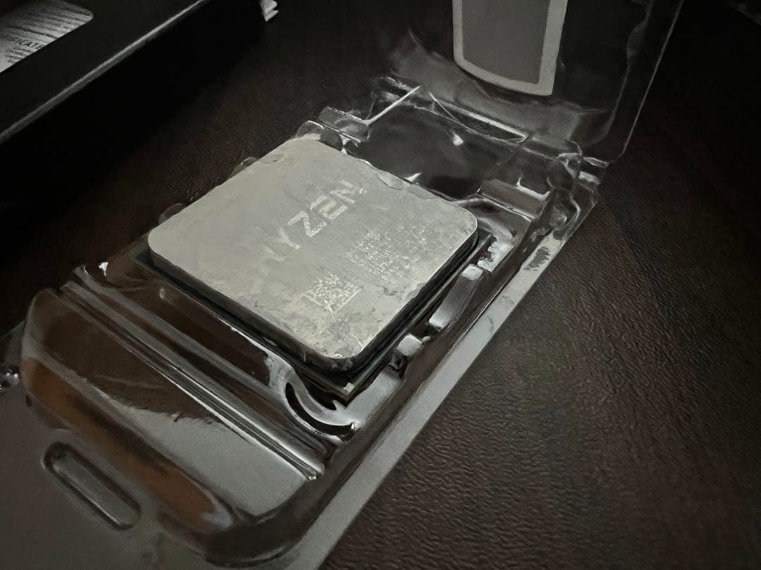 AMD Ryzen 7 3800X CPU + AMDクーラーセット