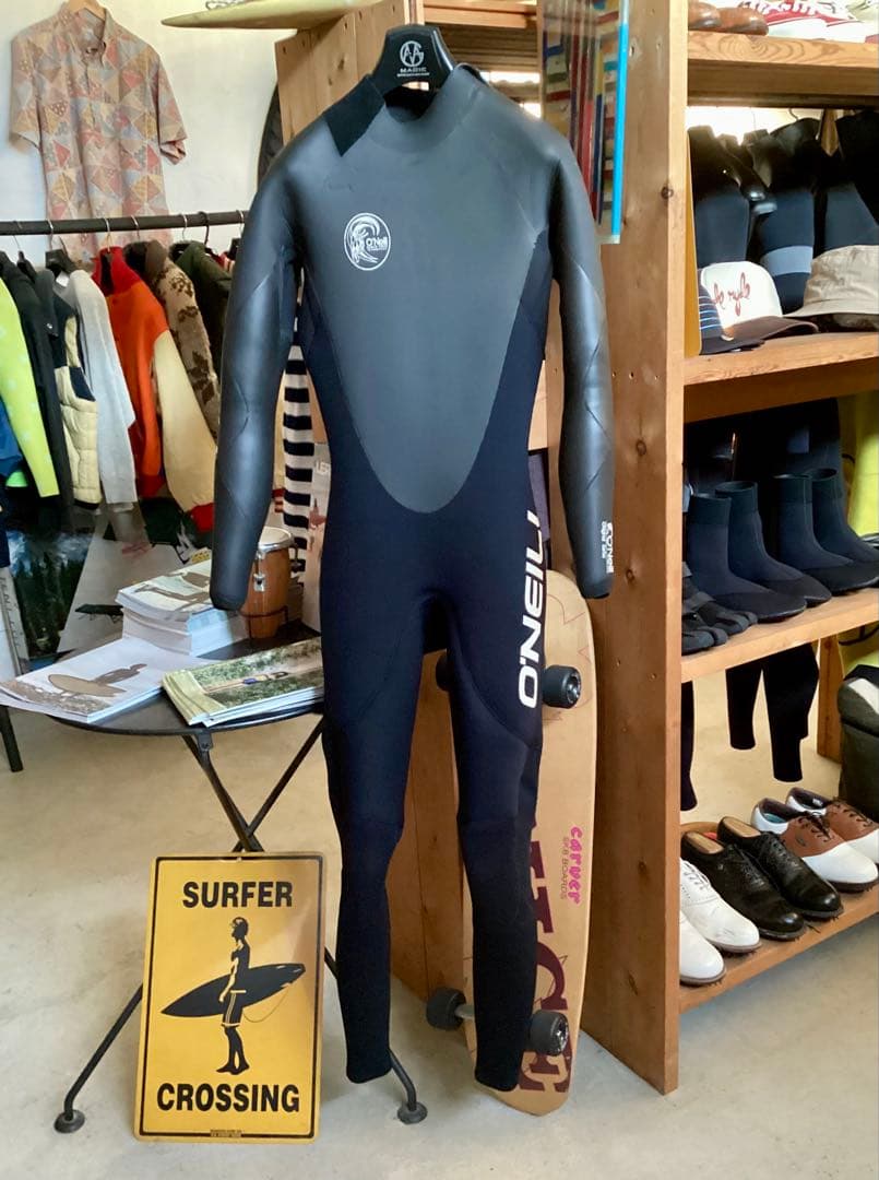 O'NEILL 3mm フルスーツ セミドライ