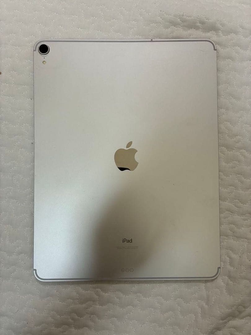 iPad Pro 12.9インチ Wi-fi + Cellular 256GB