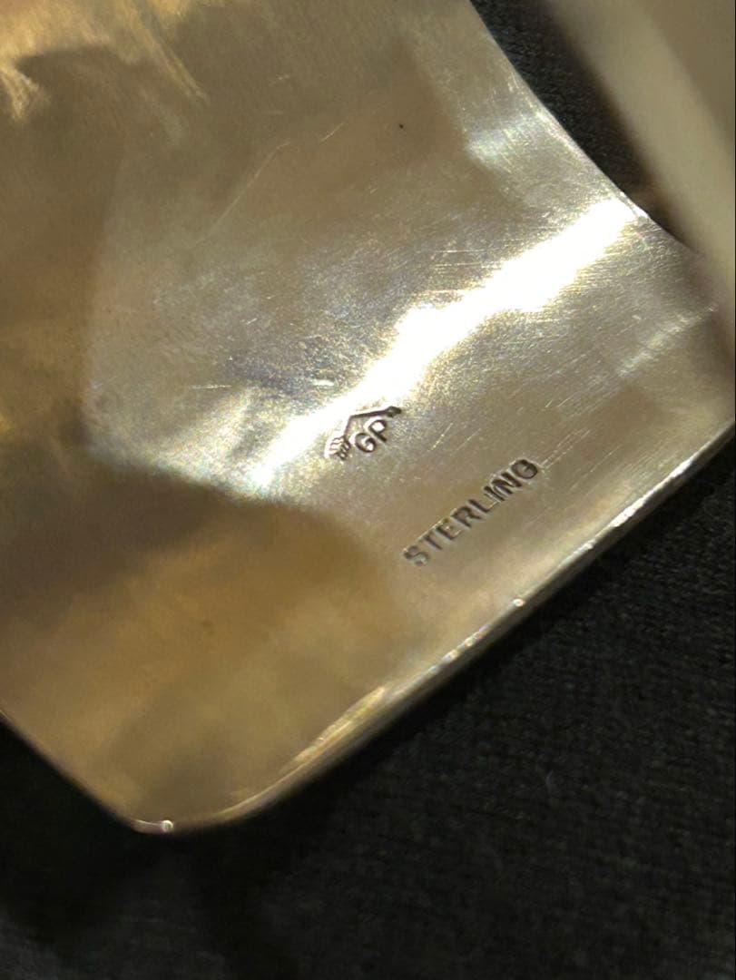 HOPI/ホピ族e Phillips作 オーバーレイ バングル