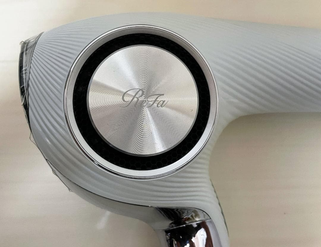 ジャンク品 ReFa リファビューテック ドライヤープロ