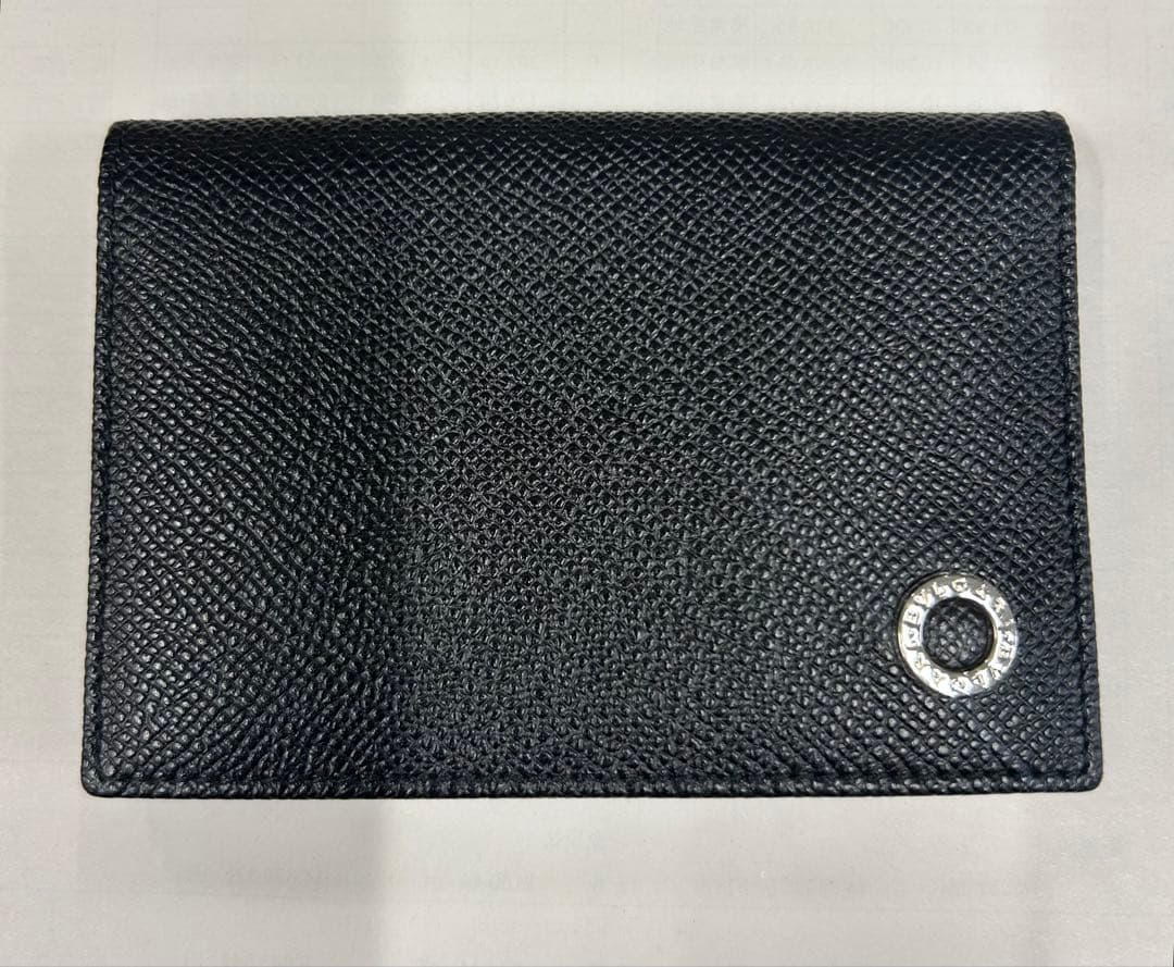 【新品同様】BVLGARI 黒 レザー 名刺入れ　極美品！！