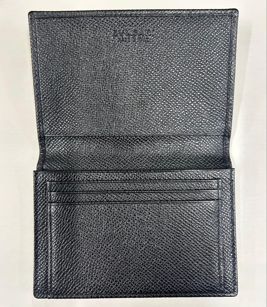 【新品同様】BVLGARI 黒 レザー 名刺入れ　極美品！！