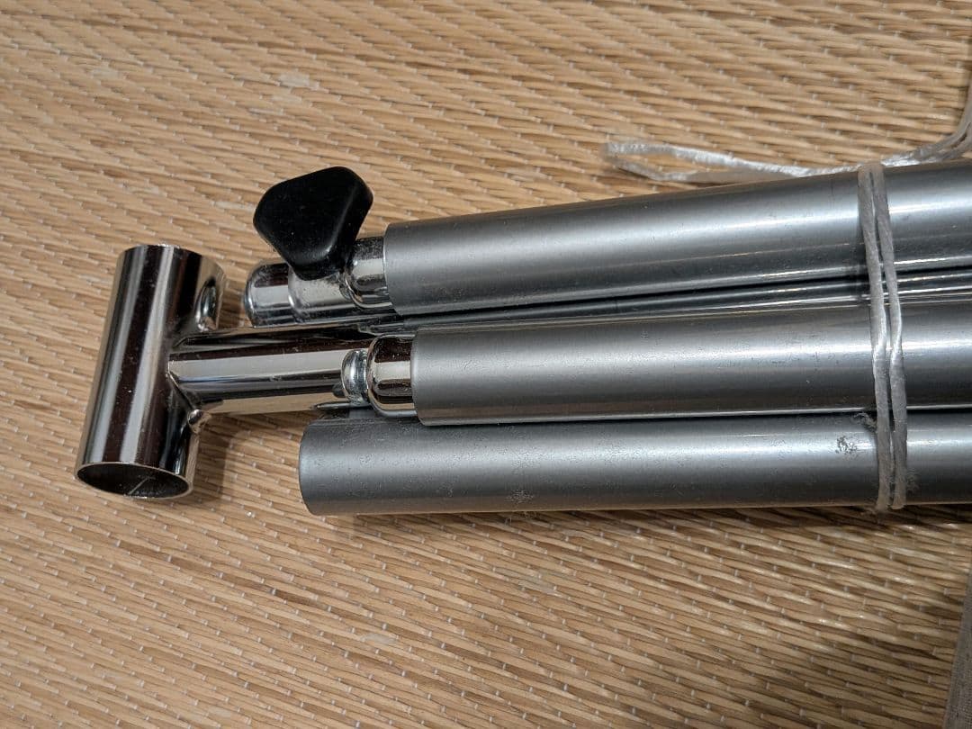 dinos 突っ張りハンガーラック