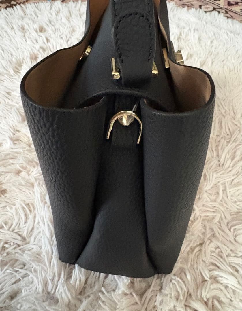 ヘイニ　マロエ　ブラック　ショルダー付き　HAYNI Marollet 本革