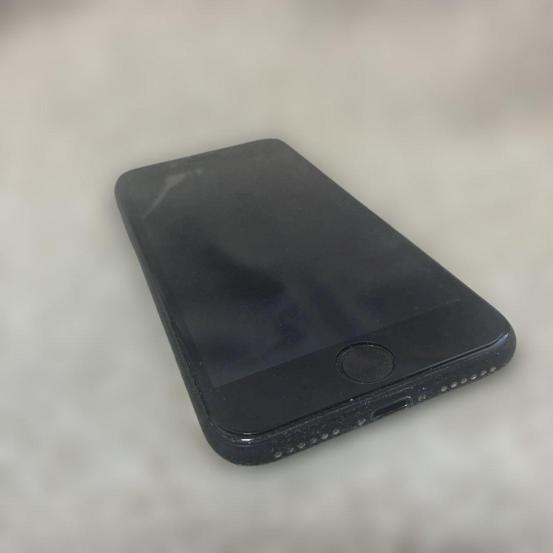 Apple iPhone SE3 ブラック 画面傷あり128GBジャンク品