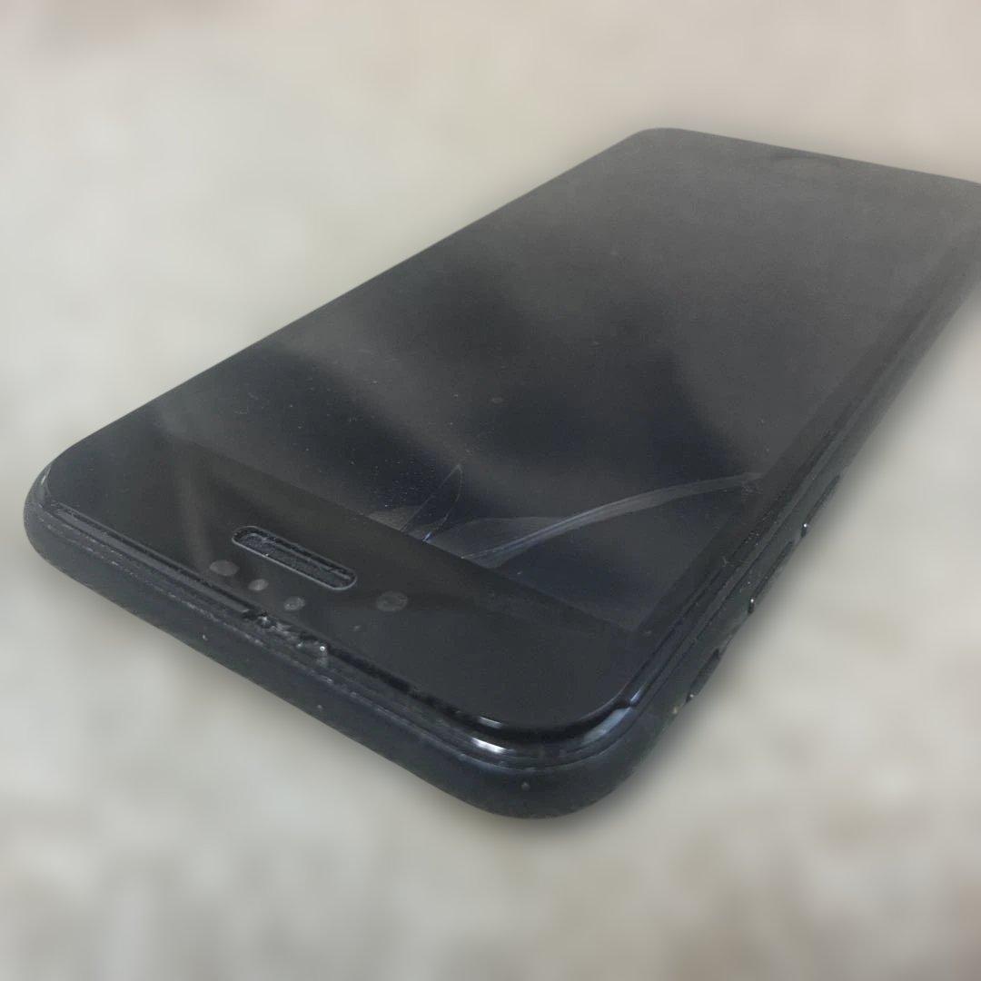 Apple iPhone SE3 ブラック 画面傷あり128GBジャンク品