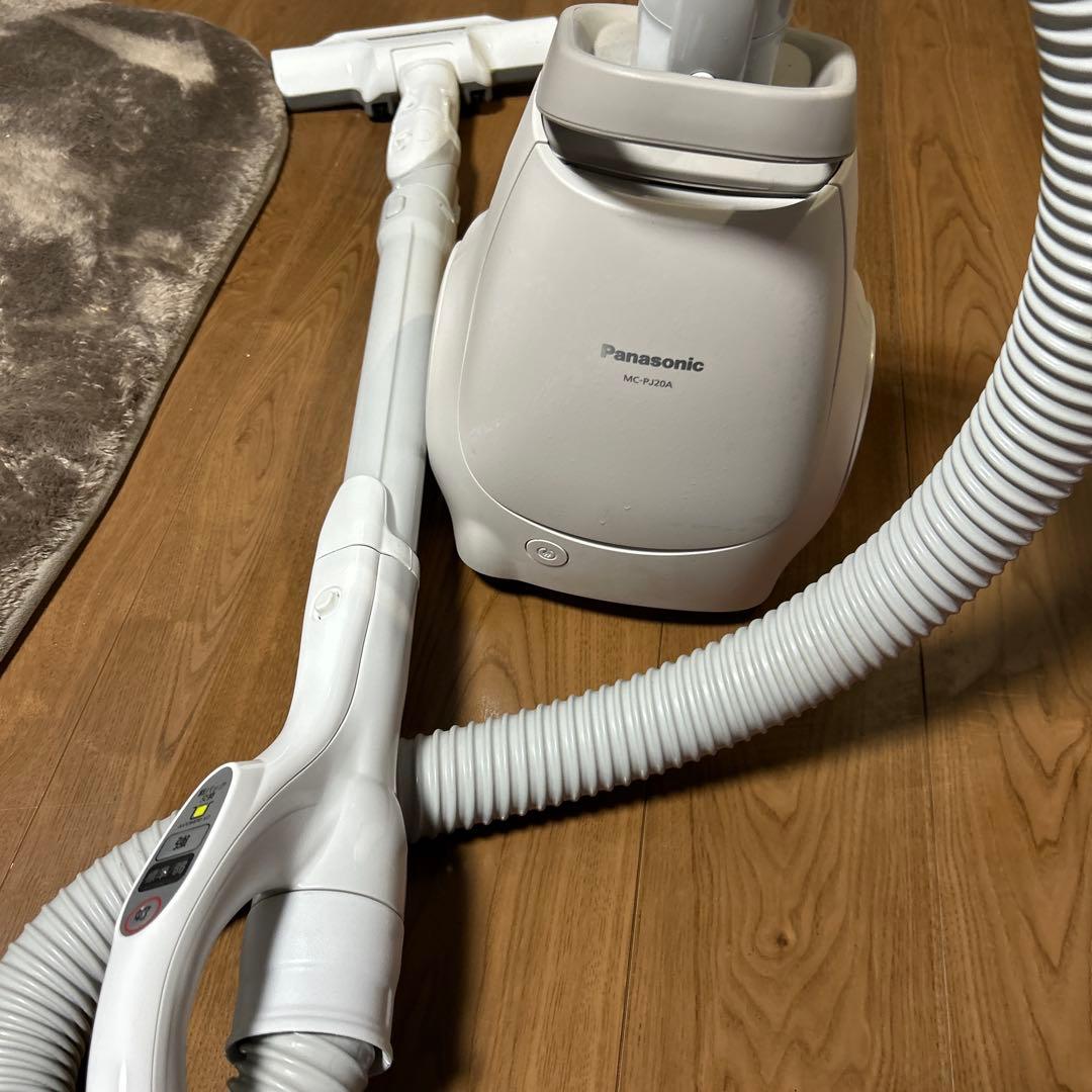 パナソニック紙パック掃除機　MC-PJ20A-C 2021年製