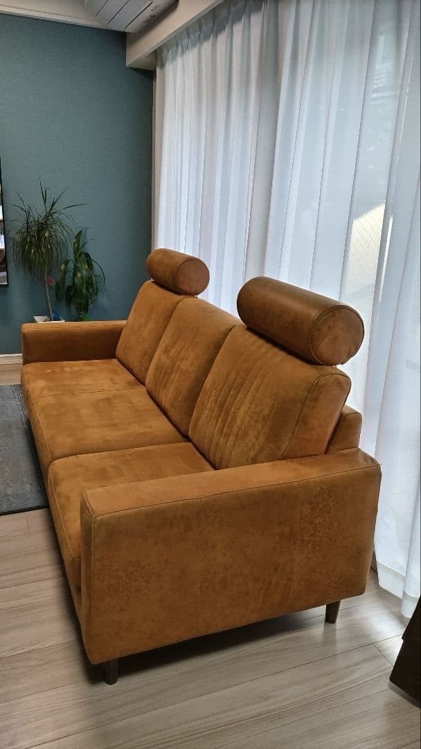 3人掛けソファ　ヘッドレスト付き