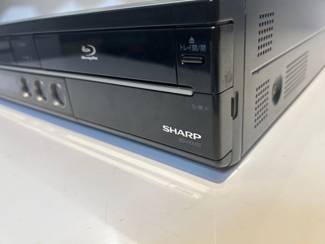SHARP VHS一体型ブルーレイレコーダーBD-HDV22