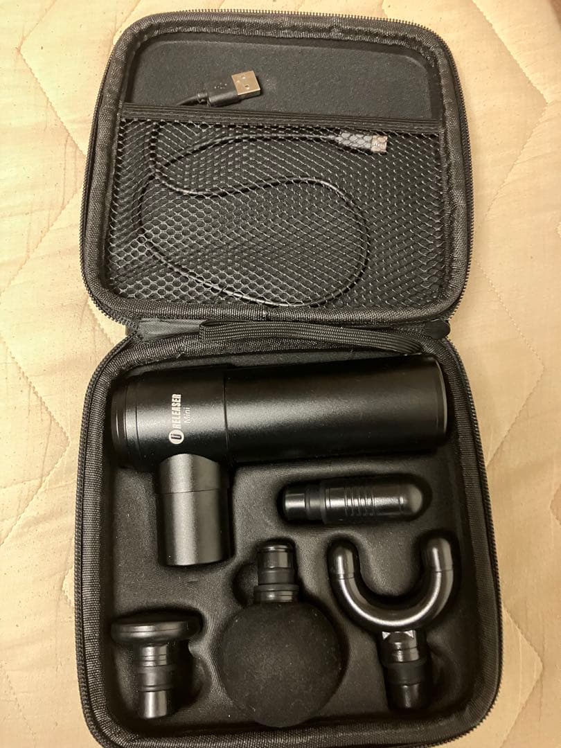 uFit RELEASER Mini マッサージガン