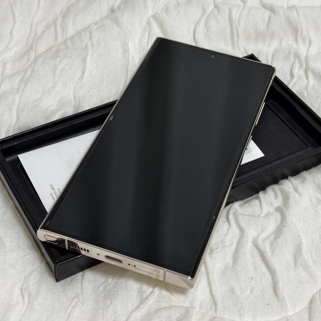 【美品】Galaxy S23 Ultra 256G SIMフリー クリーム