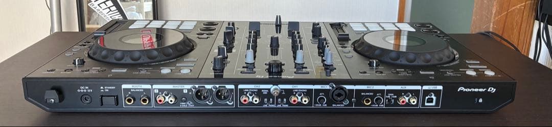Pioneer DJ DDJ-800 コントローラー