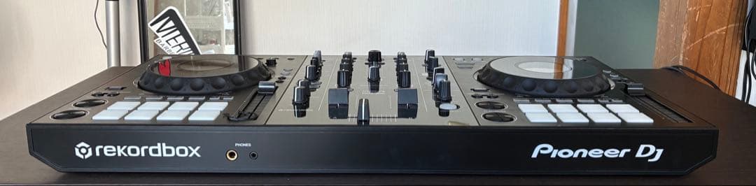 Pioneer DJ DDJ-800 コントローラー