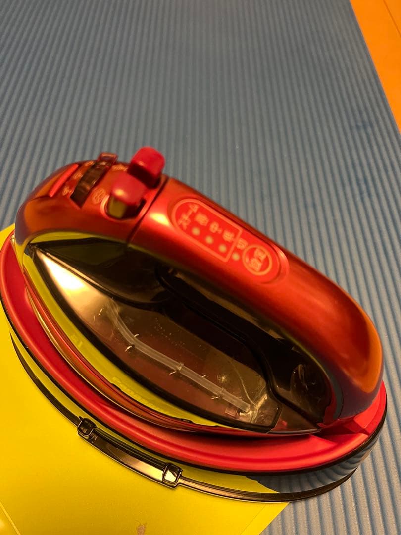 【超美品】パナソニック【高級アイロン】2022年式コードレス【NI-WL707】