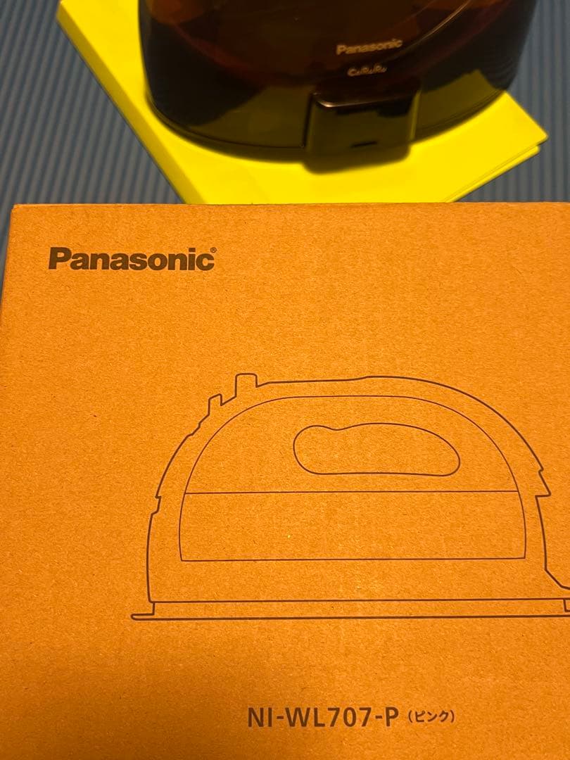 【超美品】パナソニック【高級アイロン】2022年式コードレス【NI-WL707】