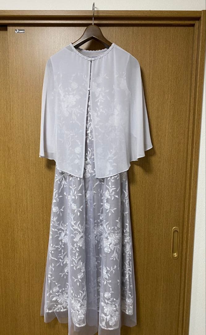 【専用出品】form forma ケープとレースドレス2点セット　マザーズドレス