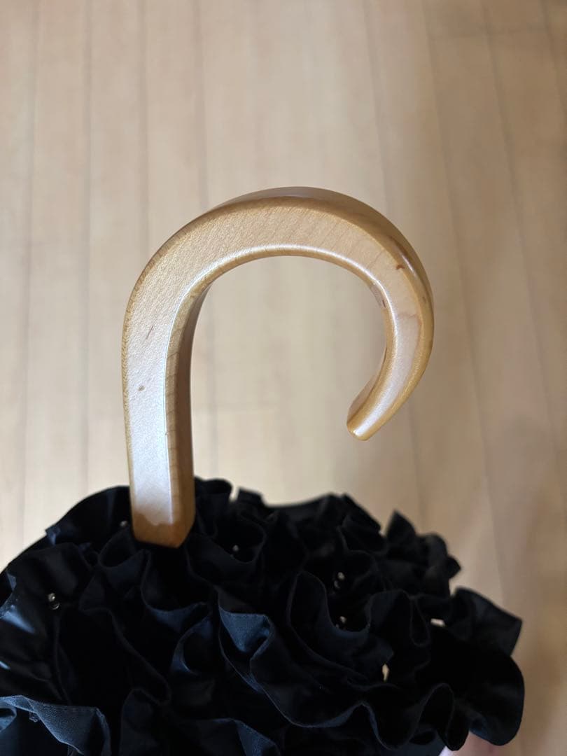 salteee　サンバリア100フリル日傘